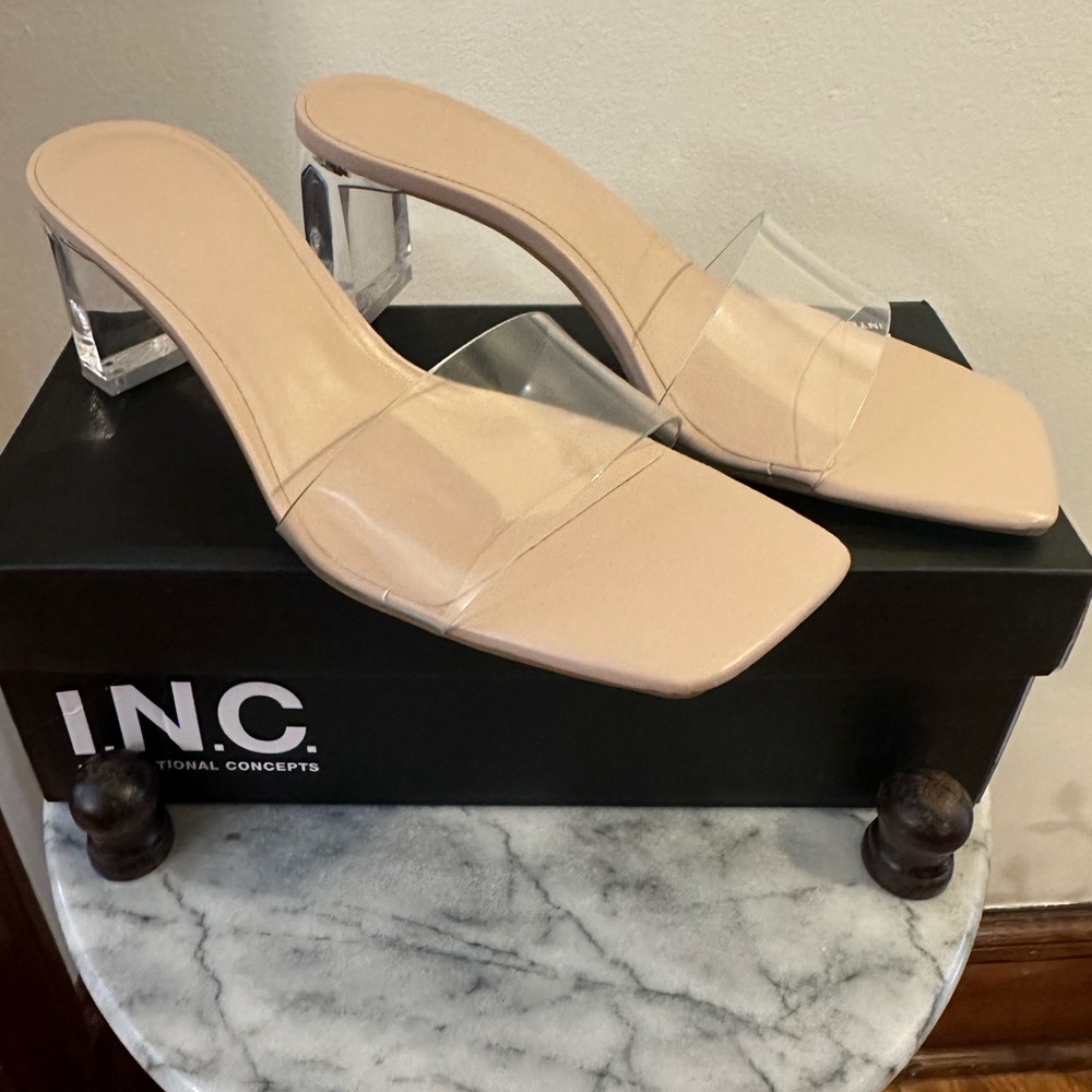 I.N.C Heel
